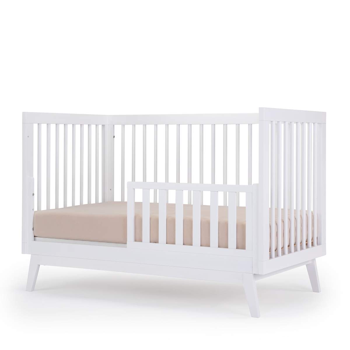 DaDaDa Soho 3-in-1 Convertible Crib, 1019025063050 -- ANB Baby